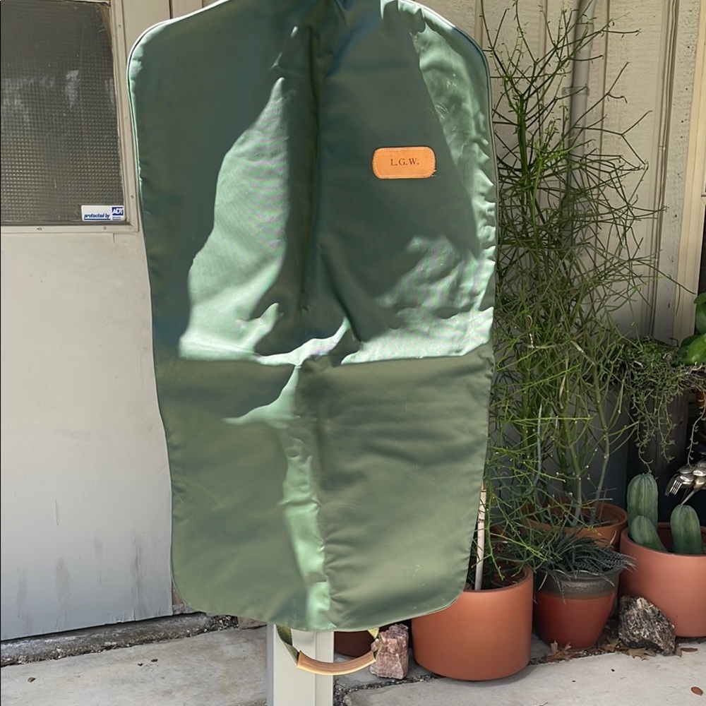 Jon Hart Design two-suiter  Bag